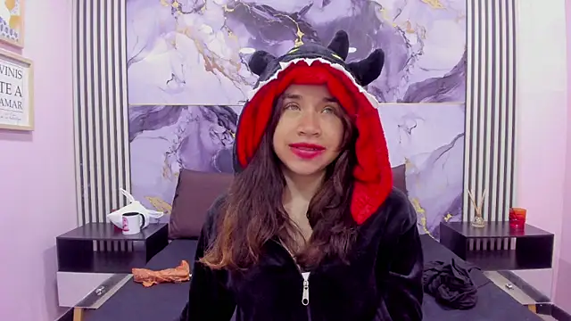 Hot_Barbie_Poku2's cam snapshot