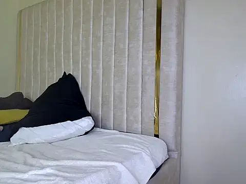 tyla_cerry's cam snapshot