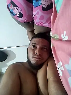 Morenitalinda1309's cam snapshot