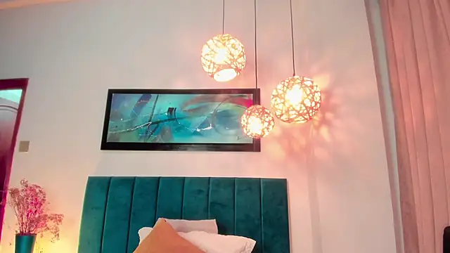 LaraGoldd's cam snapshot