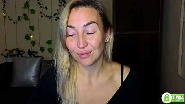 Kiss_julli88I's cam snapshot