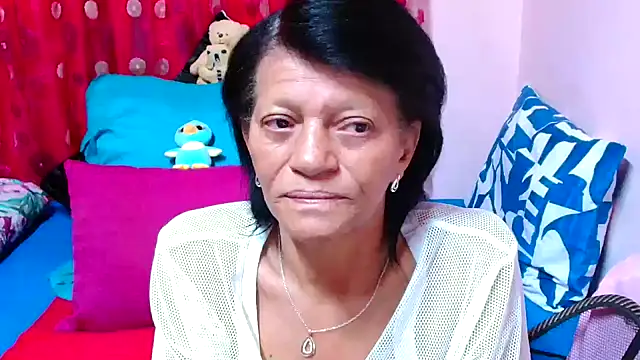 SLUTTYROXY's cam snapshot