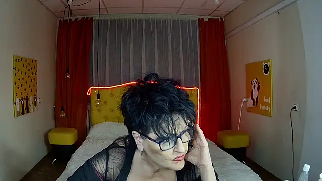 MasterLeila's cam snapshot