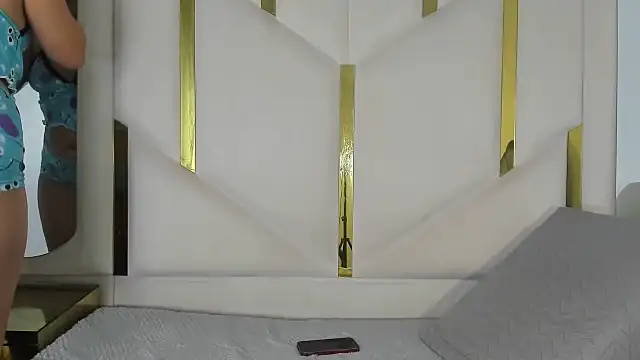 IsabellRodriguez18's cam snapshot