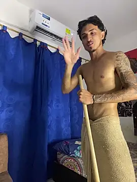 Kriss_Edwards live sex cam