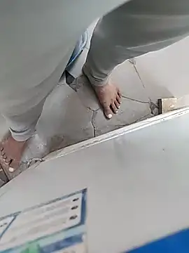 telugumoddahyd's cam snapshot