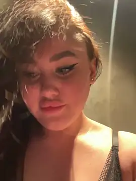 KiraSunshine's cam snapshot