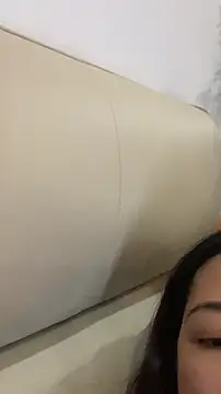 zhizhinaigai's cam snapshot