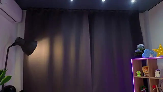 JanelKutz's cam snapshot