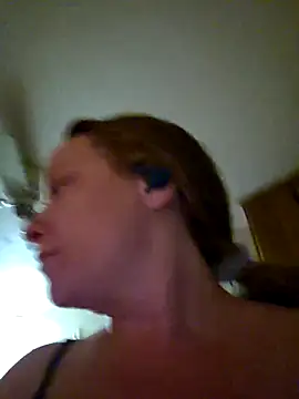 julimonroe's cam snapshot