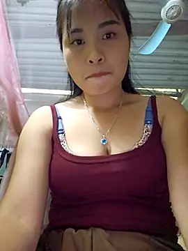 Squirrel-Pear's cam snapshot