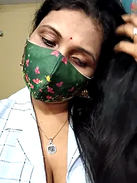 Hotty_Kavita's cam snapshot