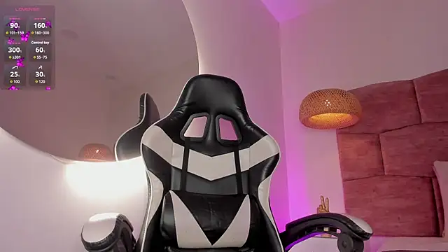 dani_velvet's cam snapshot