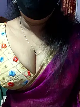 luci-queen's cam snapshot