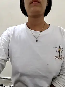 love_sexy090's cam snapshot