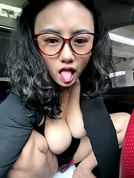 tangbao_521's cam snapshot