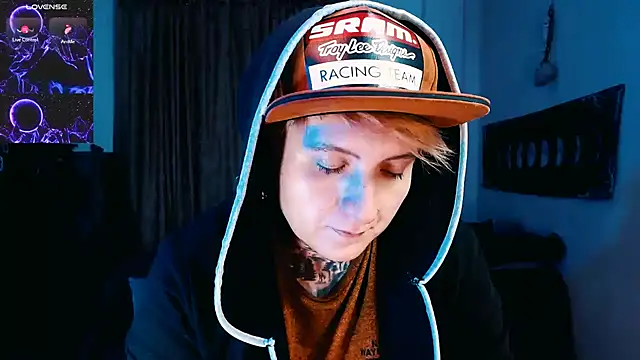 Marieblueeyes live sex cam