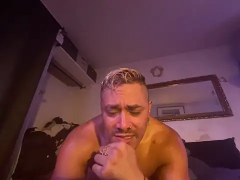 GirThySamoanSupermanXXL live sex cam