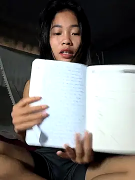 Lynly_k2's cam snapshot