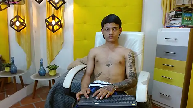 Jordan_red's cam snapshot