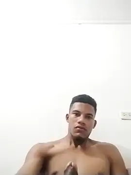 Gutierrez6383's cam snapshot