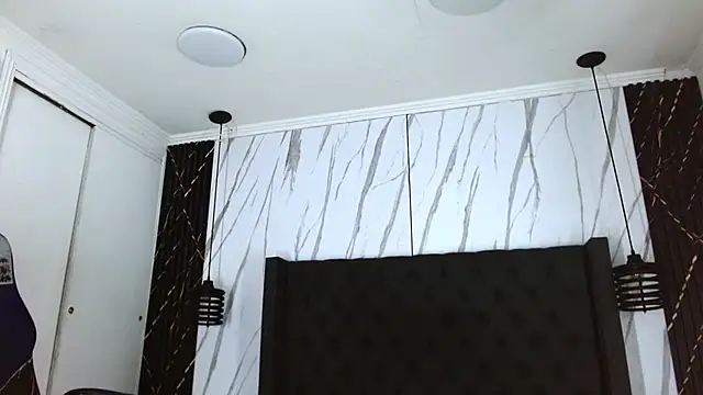 aston_xvera's cam snapshot