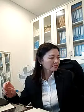 ialnuyoa_h's cam snapshot