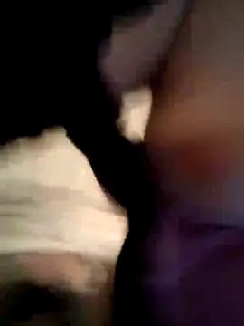 ELEINALONDON's cam snapshot