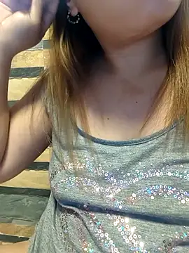 squirtshantal's cam snapshot