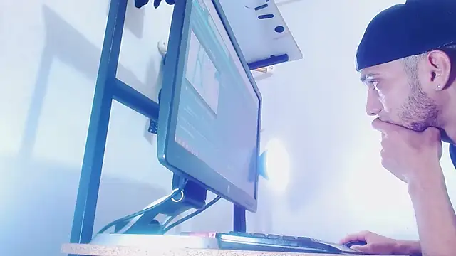 Gregory_hard live sex cam