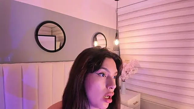 alice_lodge's cam snapshot