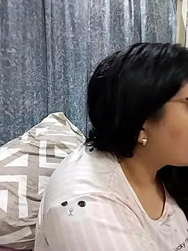 AddisonAndCouple's cam snapshot