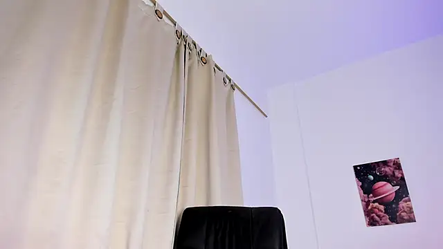 mia_purplee's cam snapshot