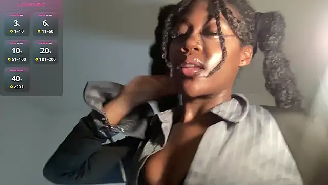 maskedgirl5005's cam snapshot