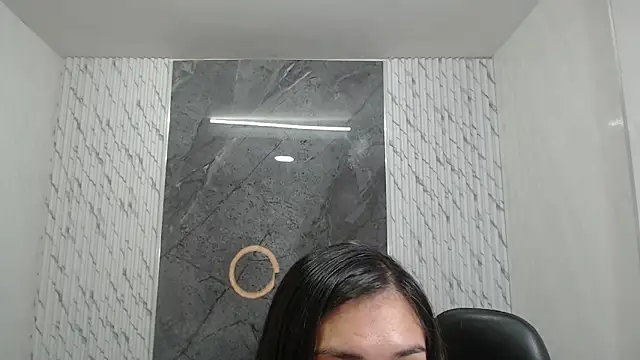 Ivony18_b's cam snapshot