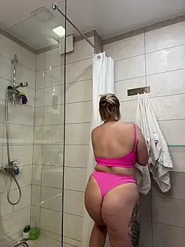 Charming_Daphny's cam snapshot