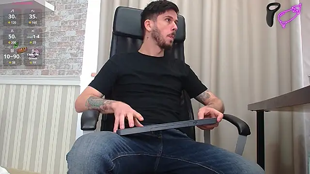 JonahShaw's cam snapshot