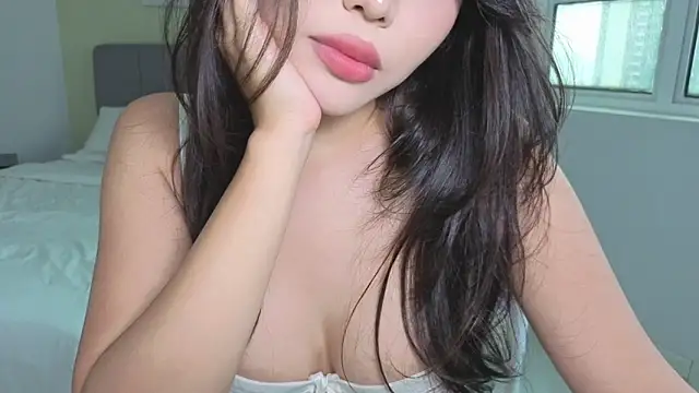 TammiLou live sex cam