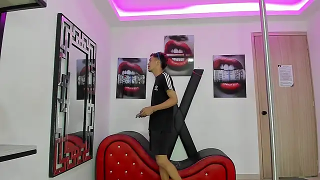 VERY_HOT_GUYS live sex cam