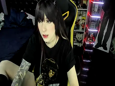 Yummy_dark's cam snapshot