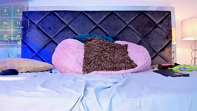 MadiisonGrey_'s cam snapshot