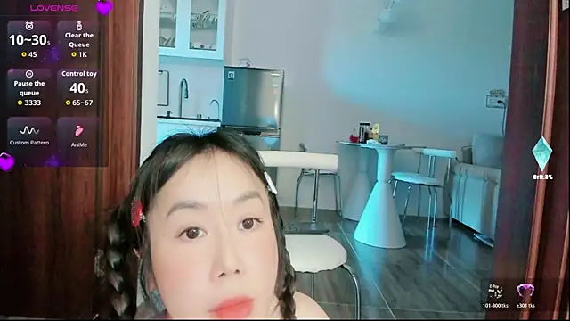 strawberry-ni's cam snapshot