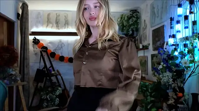 CarolineDjein's cam snapshot