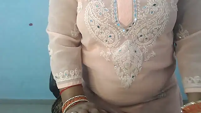 sapna-ji's cam snapshot