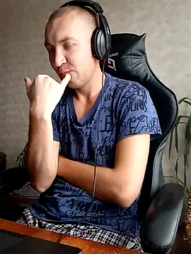 _uncle_Mitya-43_'s cam snapshot