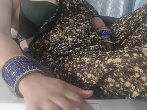 cute-priy's cam snapshot