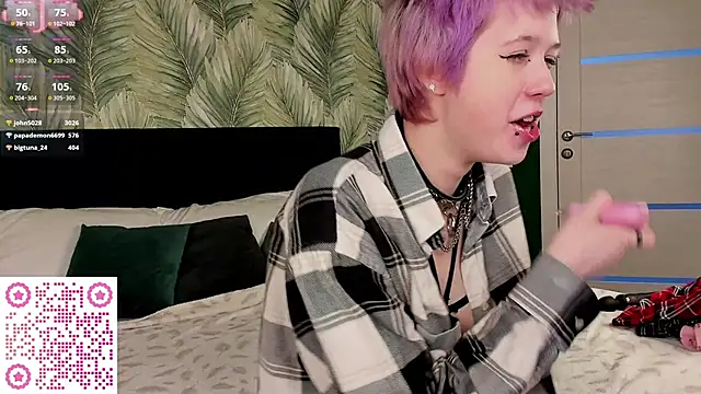 CarolineRichter's cam snapshot