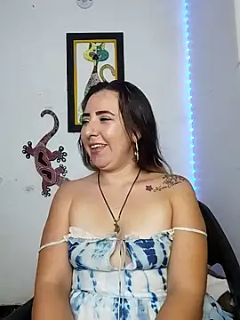 isabella_lovem's cam snapshot