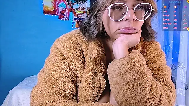 PrincessVenus23's cam snapshot