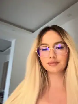 mollyxxx live sex cam